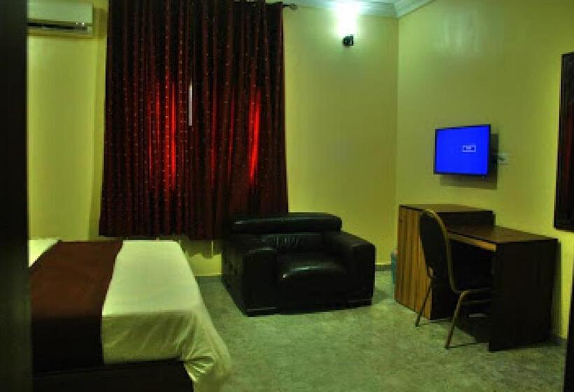 اتاق استاندارد, Room In Lodge   Lois Hotels Ltd Makurdi