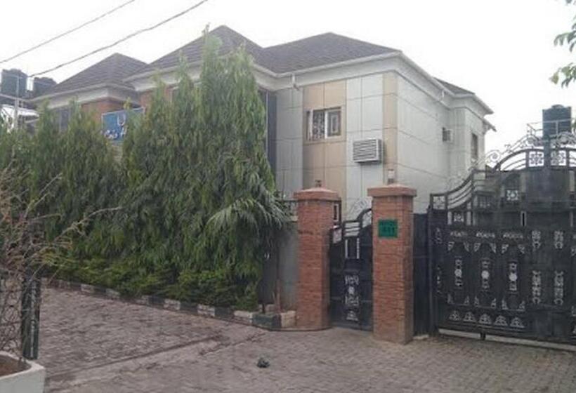 اتاق استاندارد, Room In Lodge   Lois Hotels Ltd Makurdi