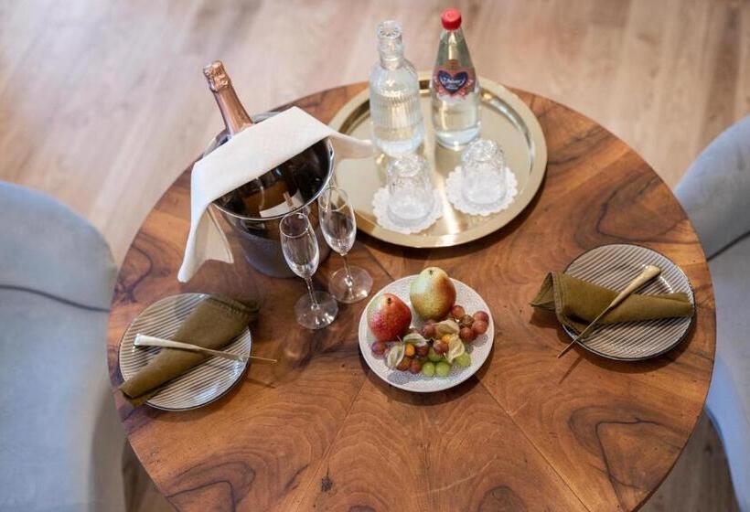 Люкс Повышенной Комфортности, De Merin Boutique Hotel Straden