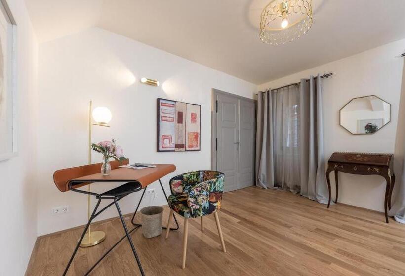 Люкс Повышенной Комфортности, De Merin Boutique Hotel Straden
