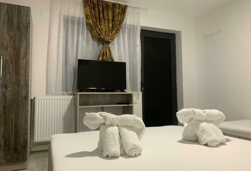 Quarto Triplo Estandar, Casa David
