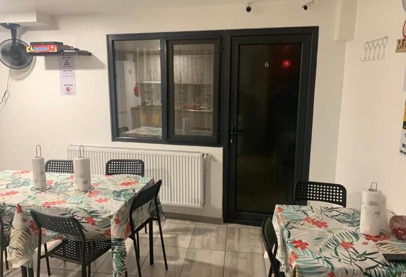 Quarto Quádruplo Economy, Casa David