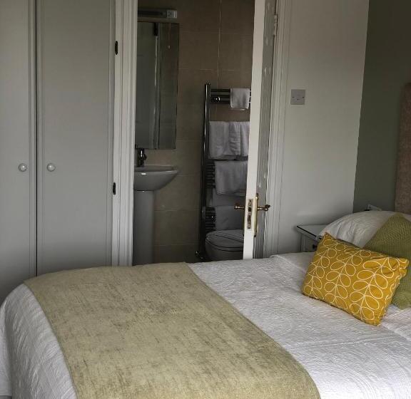 패밀리 룸, Petra House B&b