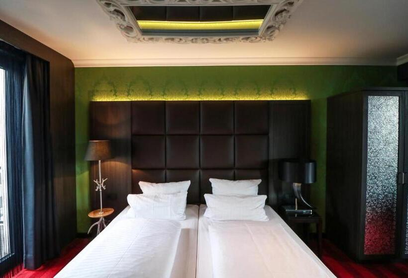 带露台的套间, Haverkamp Suites