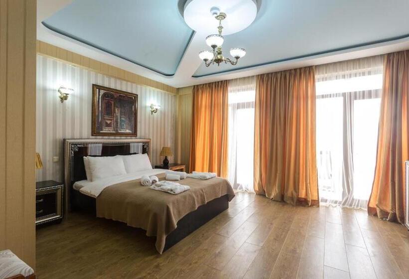 Quarto Deluxe, Guria Palace