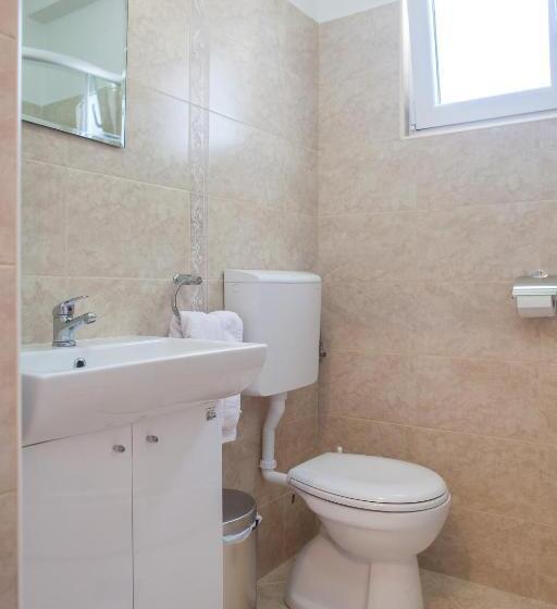 آپارتمان 1 خوابه همکف, Apartments & Rooms Jelka