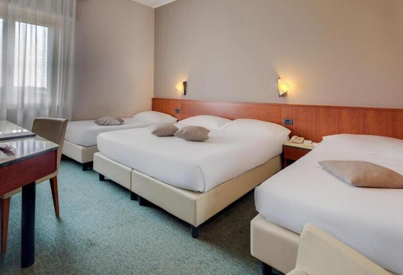 ファミリールーム, Best Western Hotel Turismo