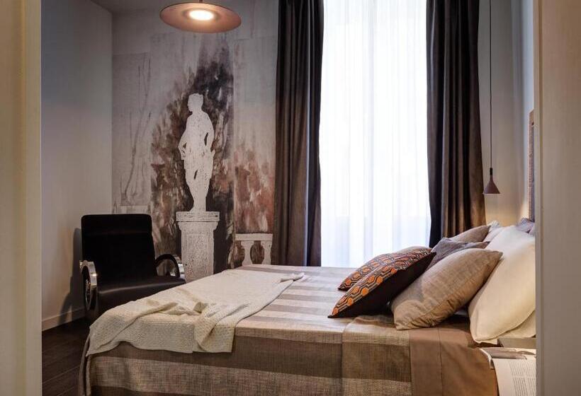 דירת חדר, Intown Luxury House