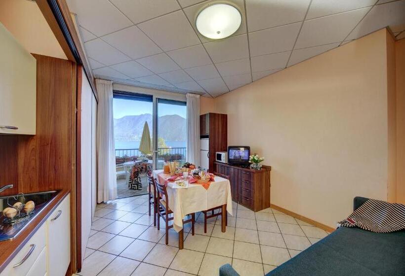 Апартаменты 1 Спальня с Балконом, Residence Zust