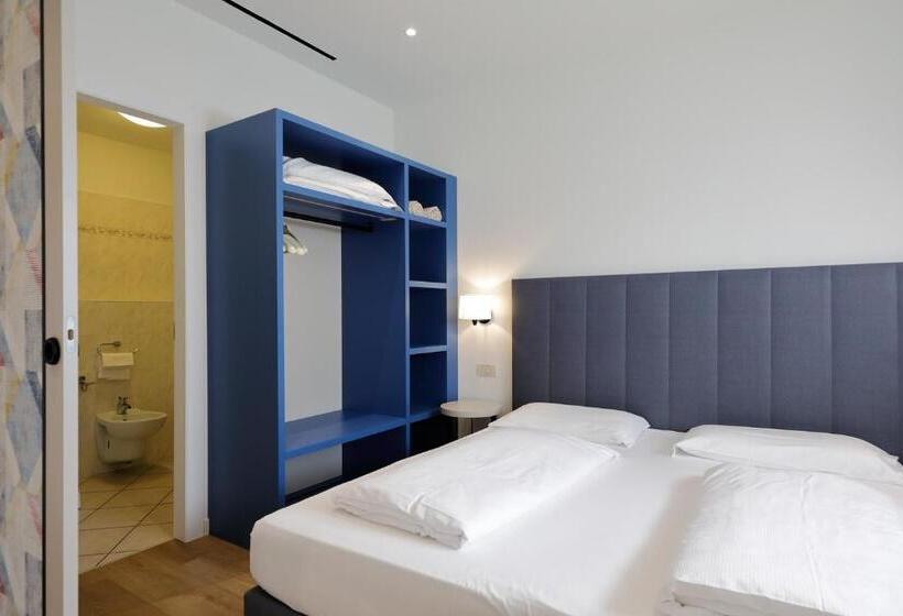 Апартаменты 1 Спальня, Residence Zust