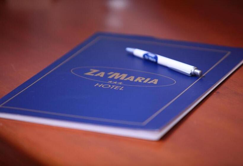 اتاق استاندارد سه نفره, Za Maria