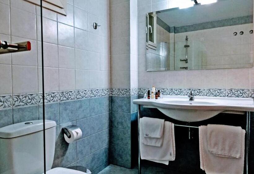 经济房, Ambassador Hotel Thessaloniki