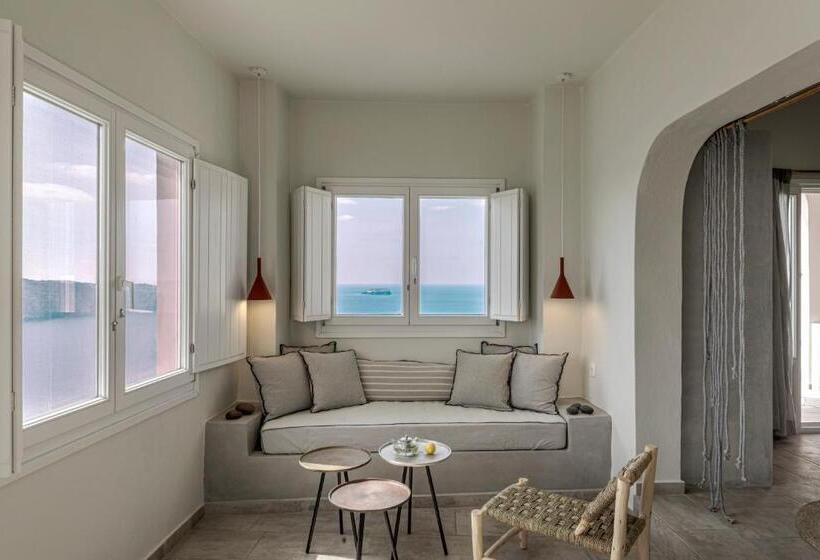 带按摩浴盆的套房, Grand View   Megalochori Santorini