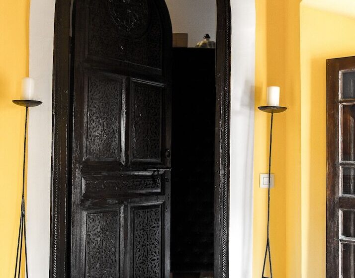 Delüks Oda, Riad Ines Home