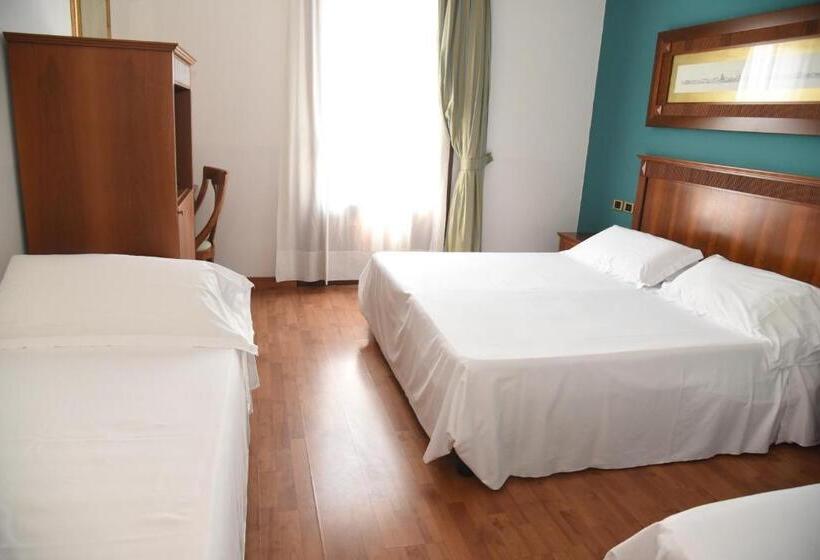 اتاق استاندارد چهار تخته, Duca D Aosta