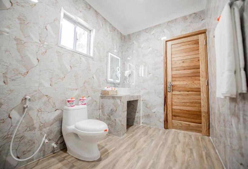 اتاق خانوادگی, Mem Luxury Apartments And