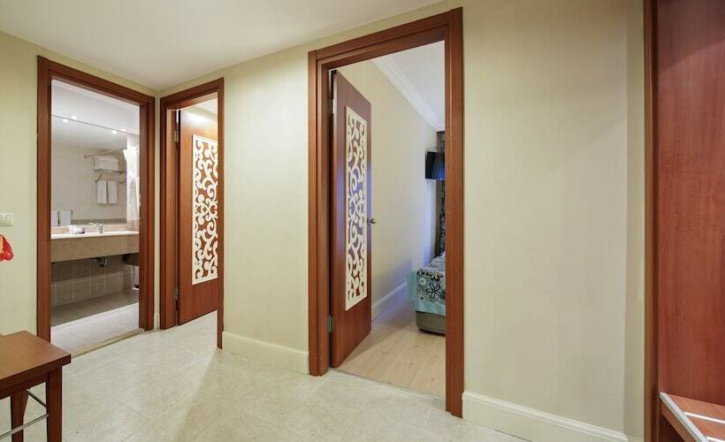 غرفة عائلية, Crystal Paraiso Verde Resort & Spa   Ultimate All Inclusive