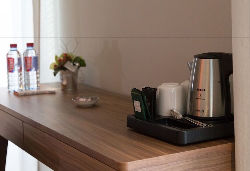 Family Suite, The Originals Boutique, Hôtel Des Sources, Nevers Nord