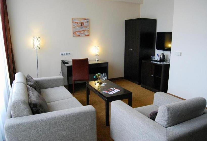 套房, Regnum Residence