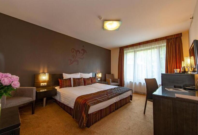 标准间, Regnum Residence