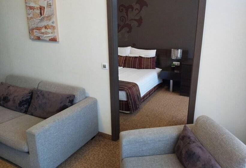 套房, Regnum Residence