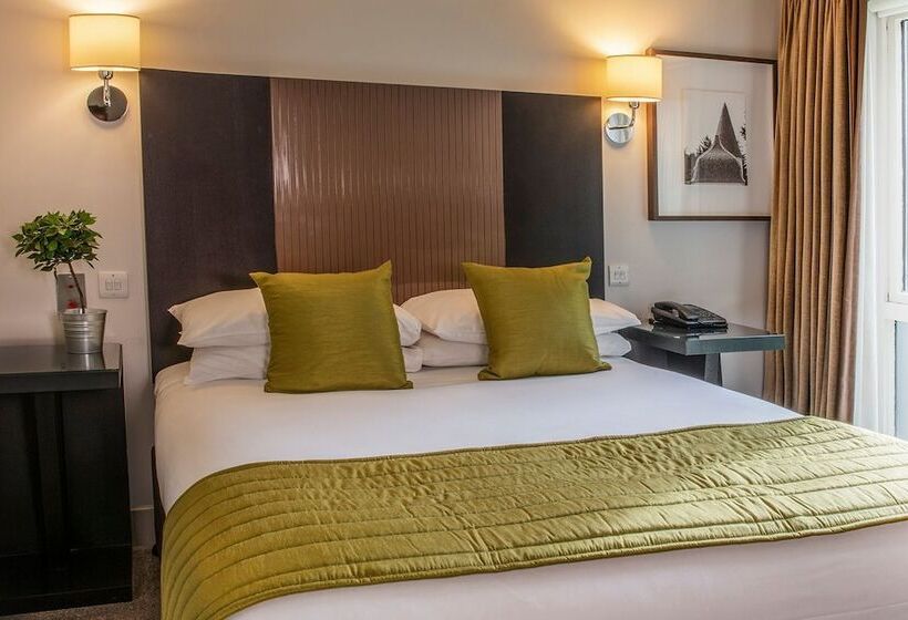 Номер Стандарт, Staverton Park Hotel & Golf Club