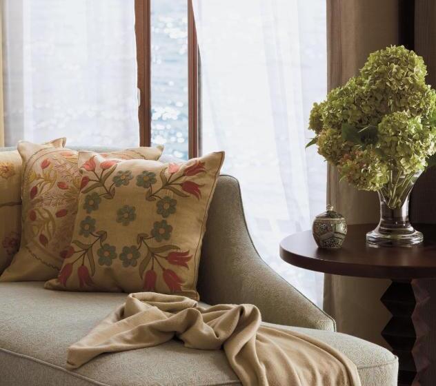 اتاق استاندارد با تخت بزرگ, Four Seasons Hotel Istanbul At The Bosphorus