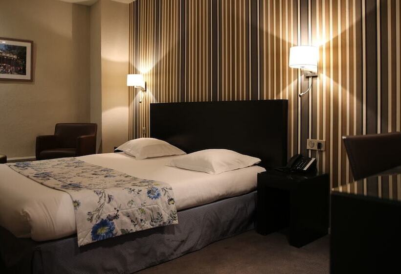 Номер Комфорт, Grand Hôtel D Orléans