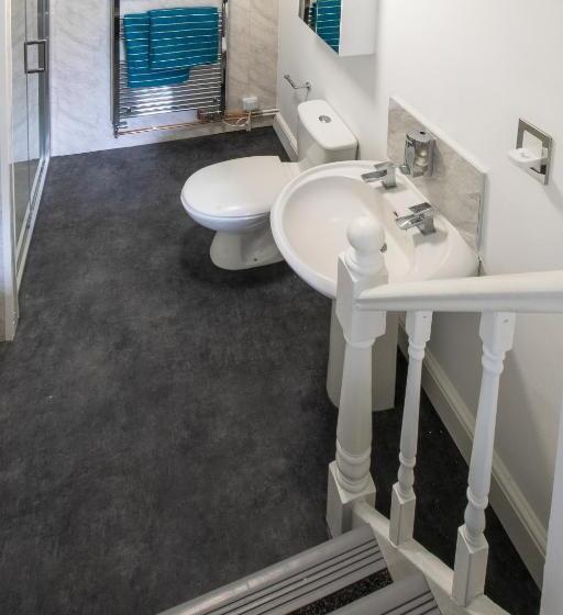 חדר דחוקס עם מיטת קינג, Bricksage Rooms, King S Lynn South Gate