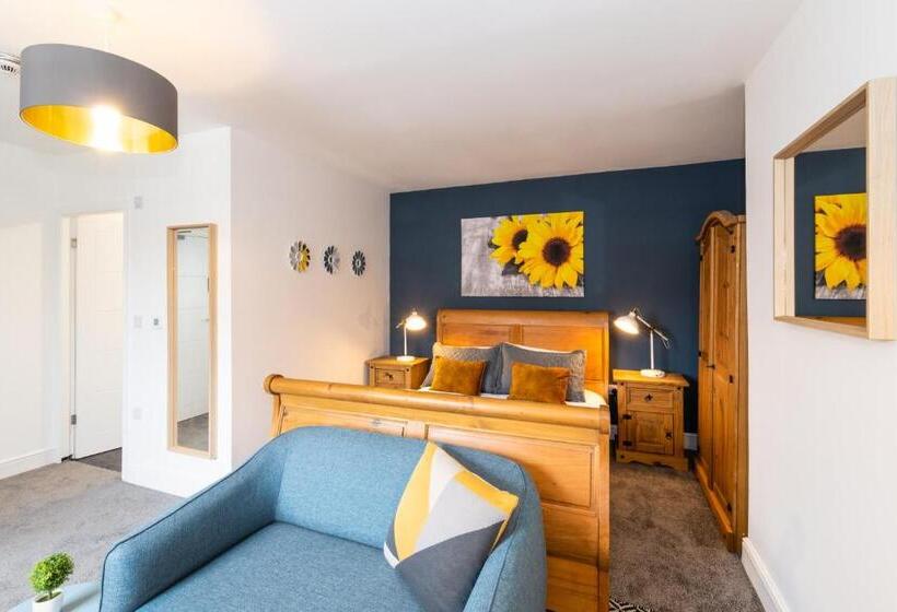 带大床的豪华间, Bricksage Rooms, King S Lynn South Gate
