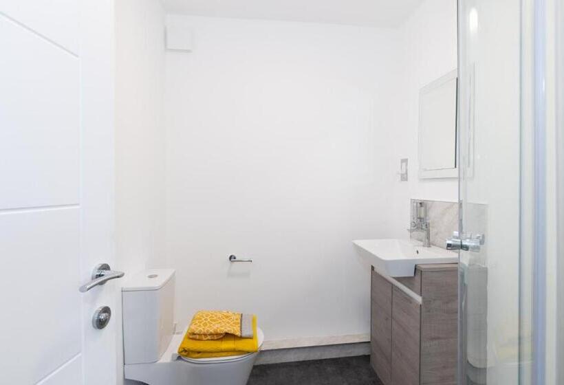 带大床的豪华间, Bricksage Rooms, King S Lynn South Gate