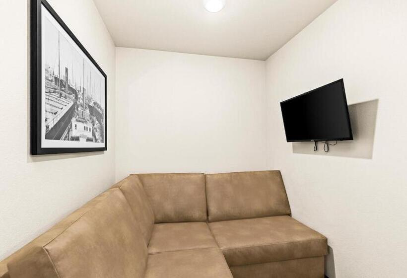Студия Стандарт, Cobblestone Hotel & Suites   Superior Duluth