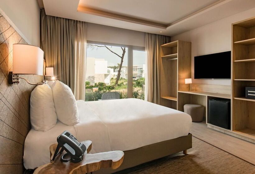 Люкс с Балконом, Radisson Blu Resort Al Hoceima