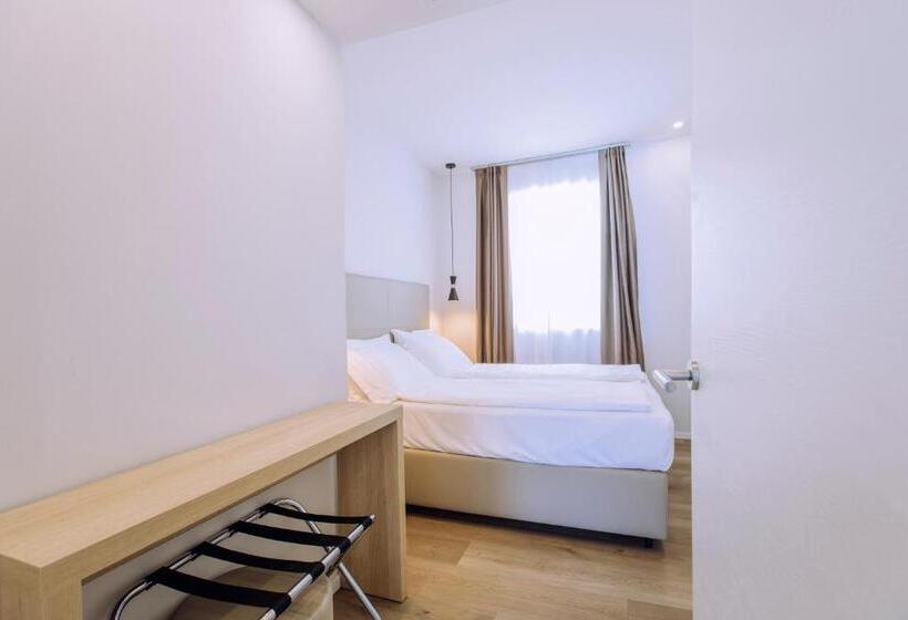 Президентский Люкс, Ah Porticcioli Boutique Apartments