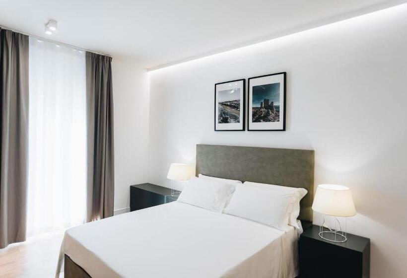 Полулюкс, Centoquindici Rooms & Suite