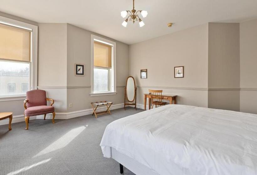 Люкс, The Audubon Inn Llc
