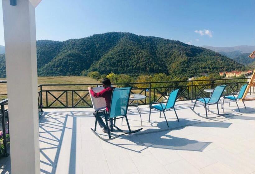 Номер Стандарт Трехместный, Cottage Chalet And Tours