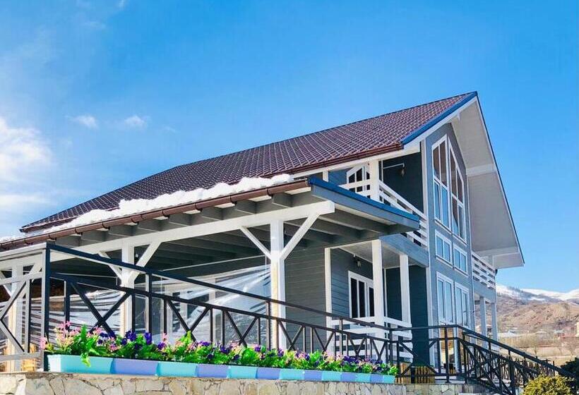 Люкс Вид на Горы, Cottage Chalet And Tours