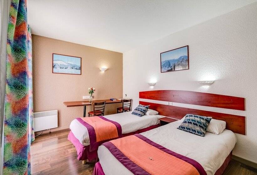 Семейный Номер, Abbatiale Hotel Grenoble Centre