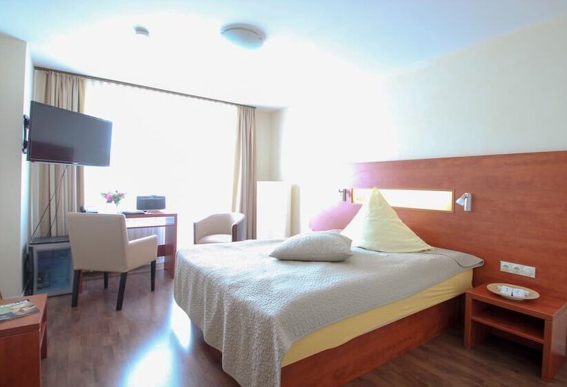 Номер Стандарт Индивидуальный, Parkhotel Emstaler Höhe