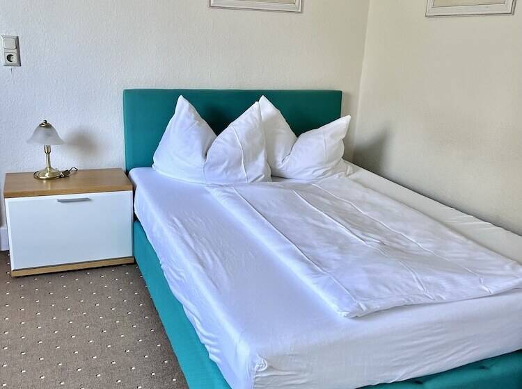 اتاق راحتی یک تخته, Villa Sophienhohe