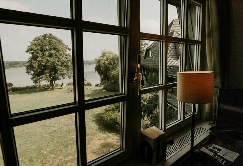 Comfort room with lake view, Seehotel Töpferhaus