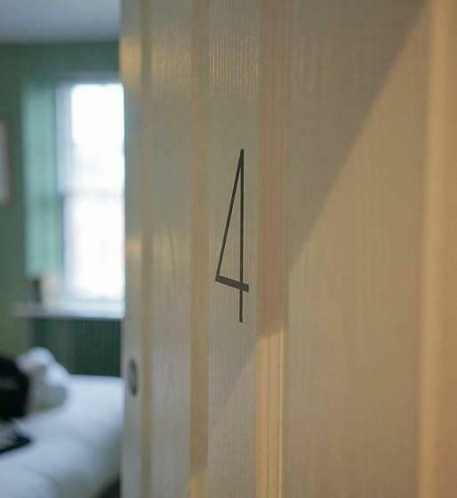 آپارتمان 1 خوابه, The Alma Taverns Boutique Suites   Room 4   Hopewell