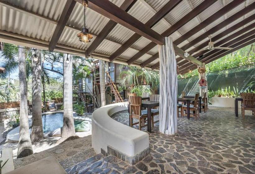 Бунгало Стандарт, The Beach Bungalows   Yoga And Surf House   Adults Only