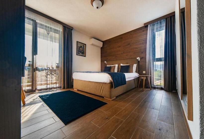 Номер Стандарт, Seven Springs