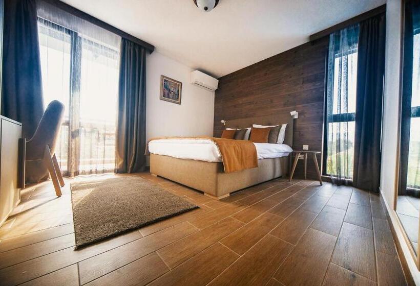 Номер Стандарт, Seven Springs