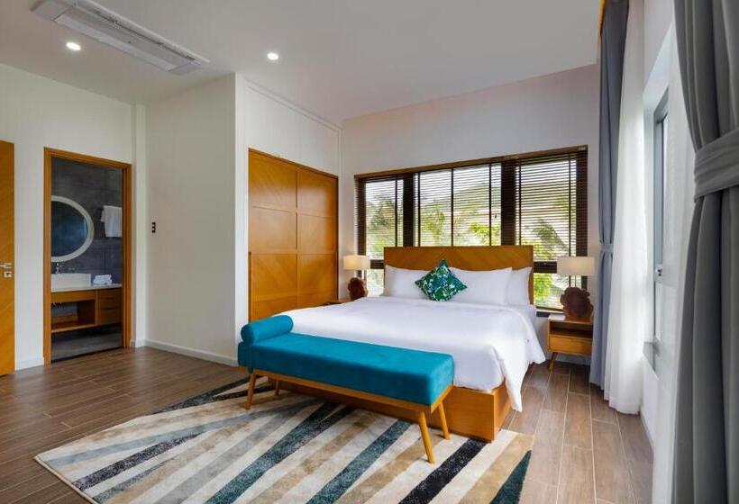 ویلای 3 خوابه با چشم‌انداز باغ, Le Palmier Ho Tram Resort