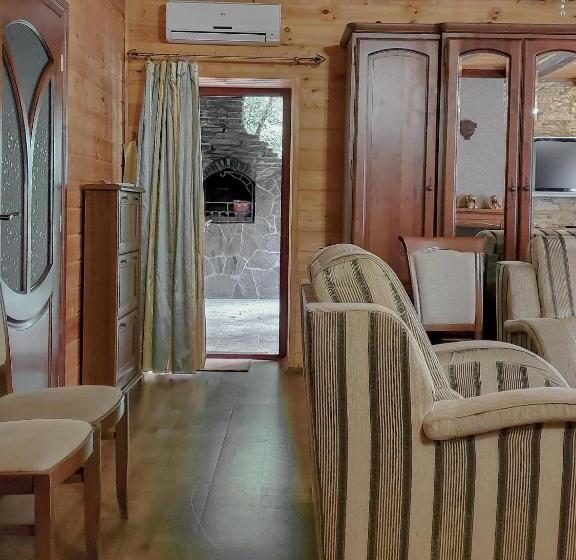 Апартаменты 1 Спальня с Террасой, Elf Cottage