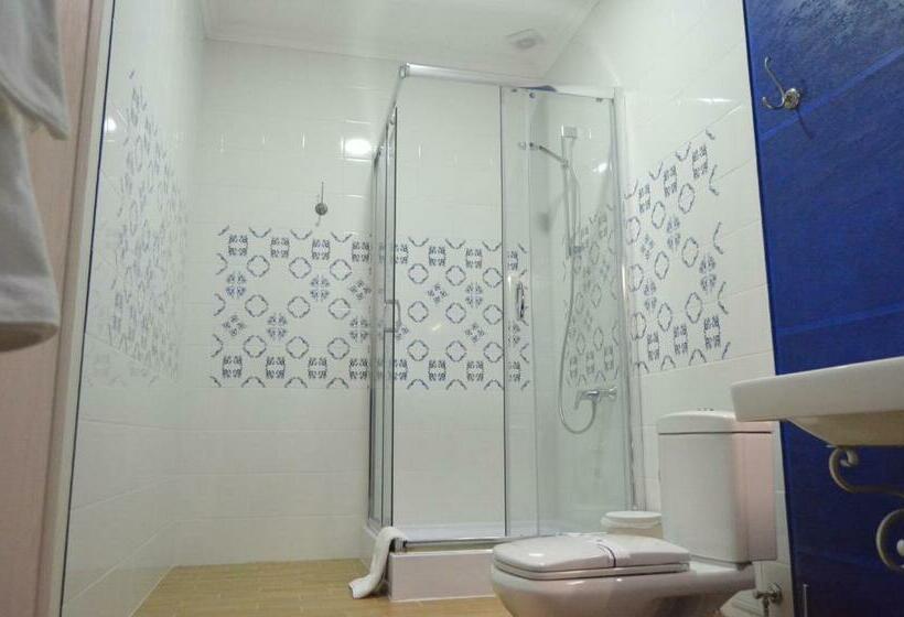 수피리어 룸, Provans