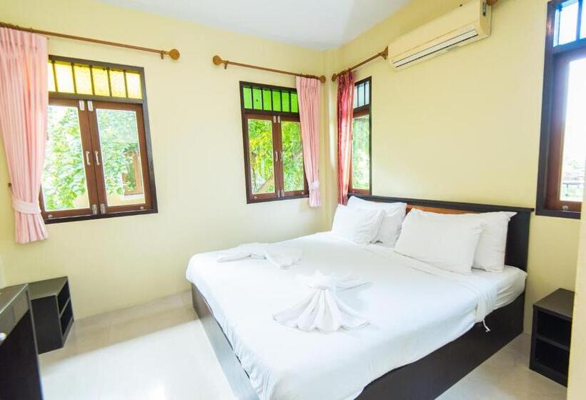 침실 4개 주택, Baan Talay See Cream Resort